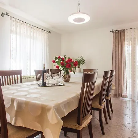 Awesome In With Wifi Holiday home Zminj